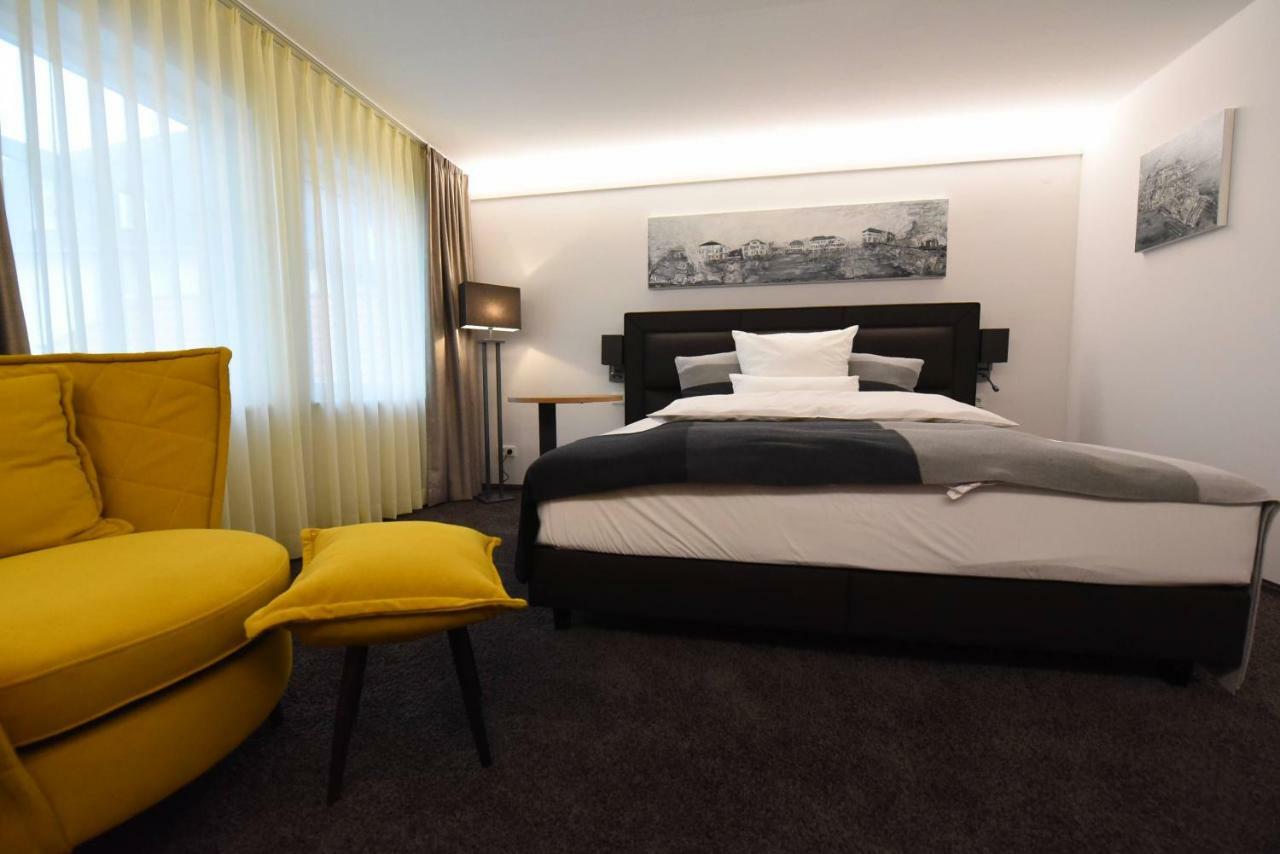 Hotel Hoell Am Main